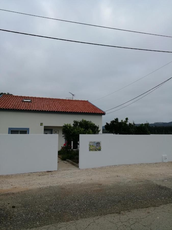Casinha D'Alice Et Serge Cela Velha Kültér fotó